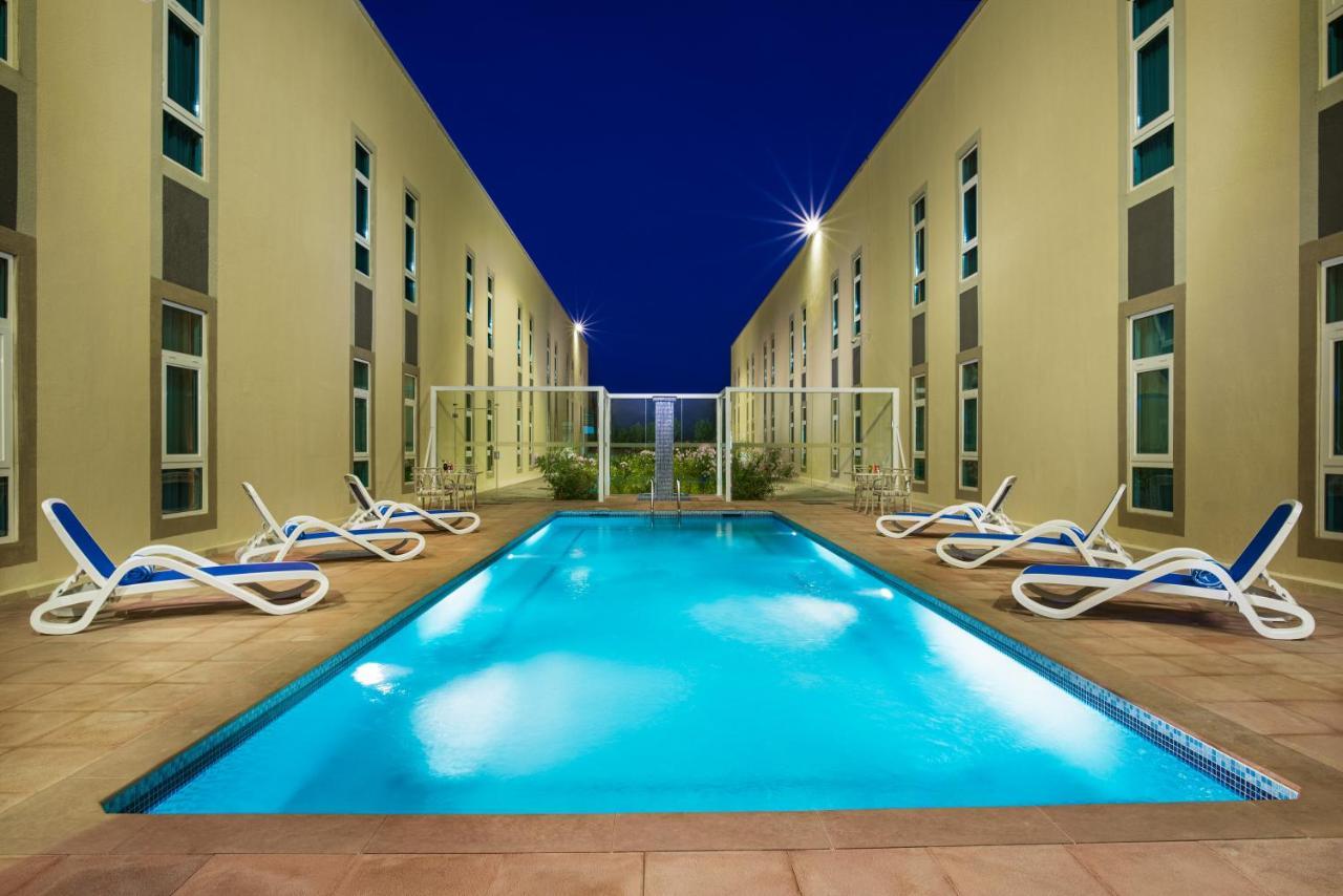 City Hotel Duqm Eksteriør billede